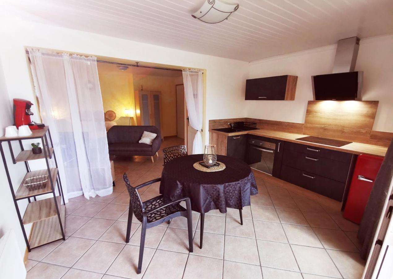 Gites Sud Ardeche Lou Quieou Uzer  Eksteriør billede