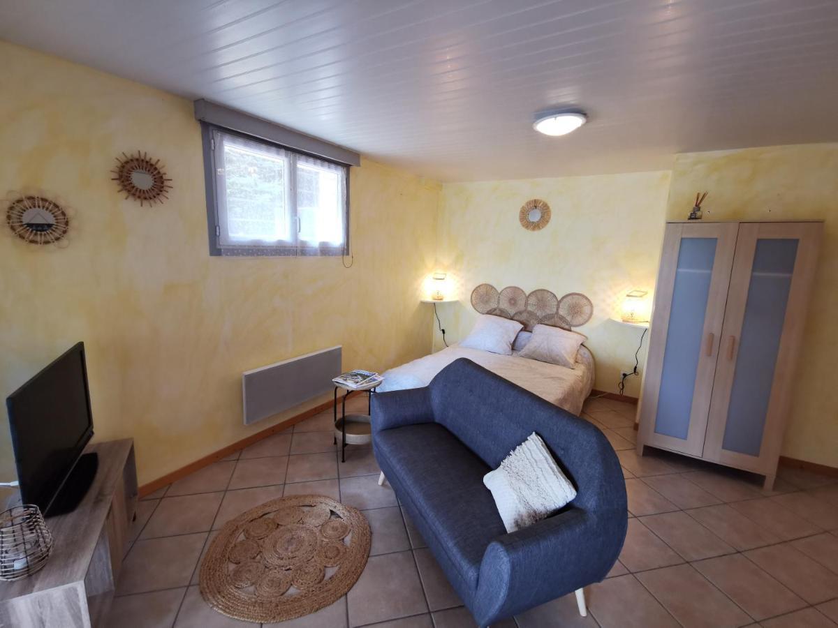 Gites Sud Ardeche Lou Quieou Uzer  Eksteriør billede